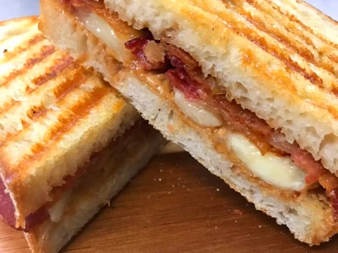 That Dam Jam! - Pineapple Ghost Pepper - A "Swicy" Burst of Sunshine in Every Jar - 8 oz - Extra Hot Sweet Pepper Jam, 100% Real Fruit, Vegan & Gluten Free (Pack of 2)